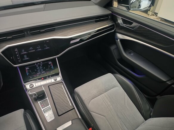 2023 Audi A6 45 TFSI V (C8) Рестайлинг, чёрный, 4990000 рублей - вид 16