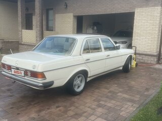 1985 Mercedes-Benz W123 200 5-speed, белый, 1300000 рублей, вид 2