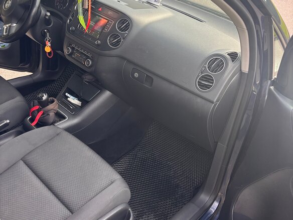 2013 Volkswagen Golf Plus II, синий, 600000 рублей - вид 9