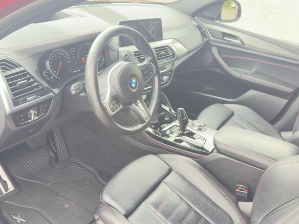 2018 BMW X4 30i II (G02), красный, 4200000 рублей - вид 5