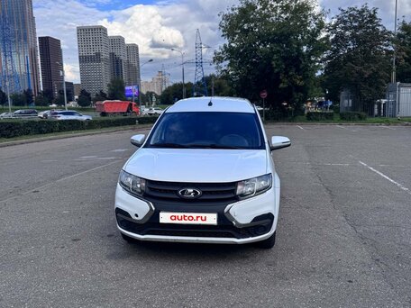 2021 LADA (ВАЗ) Largus, белый, 800000 рублей, вид 2