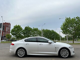 2012 Jaguar XF I Рестайлинг, белый, 1610000 рублей, вид 2