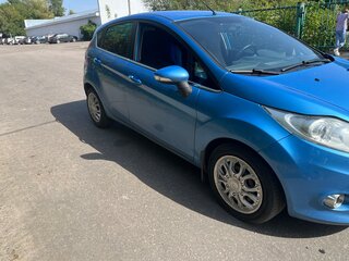 2010 Ford Fiesta Mk6, голубой, 500000 рублей, вид 5