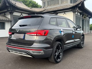 2021 Jetta VS7 I, чёрный, 1815000 рублей, вид 4