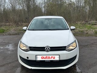 2011 Volkswagen Polo V, белый, 600000 рублей, вид 1