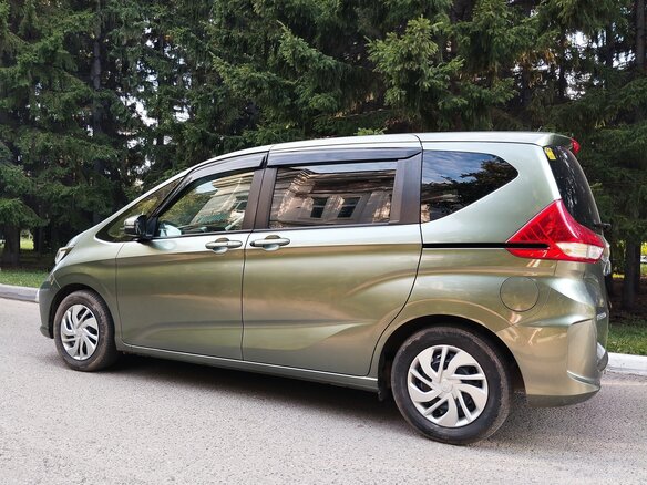 2021 Honda Freed II Рестайлинг, зелёный, 1850000 рублей - вид 6