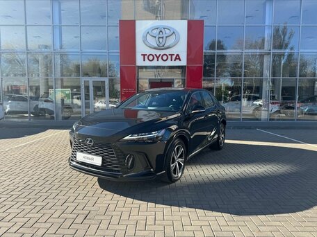 Lexus RX V