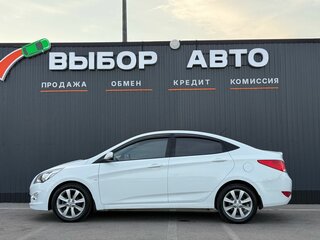 2015 Hyundai Solaris I Рестайлинг, белый, 1139000 рублей, вид 4