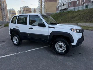 2025 Lada (ВАЗ) Niva Travel I, белый, 1000000 рублей, вид 4