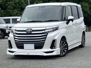 2023 Toyota Roomy I Рестайлинг, белый, 844000 рублей, вид 1