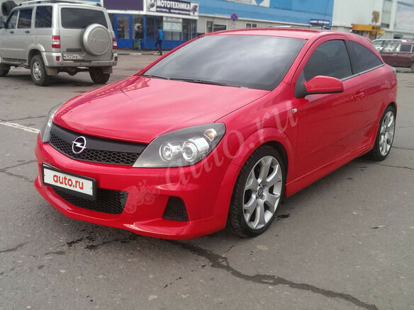 2008 Opel Astra OPC H, красный