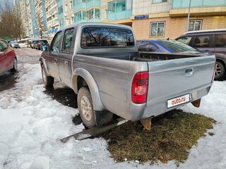2005 Mazda B-series V, серебристый, 625000 рублей, вид 3