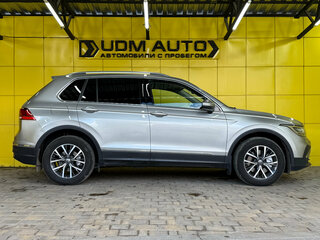 2020 Volkswagen Tiguan II Рестайлинг, серый, 2799000 рублей, вид 4