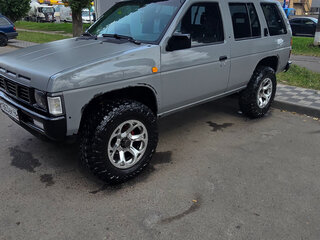1991 Nissan Terrano I, серый, 1000000 рублей, вид 2