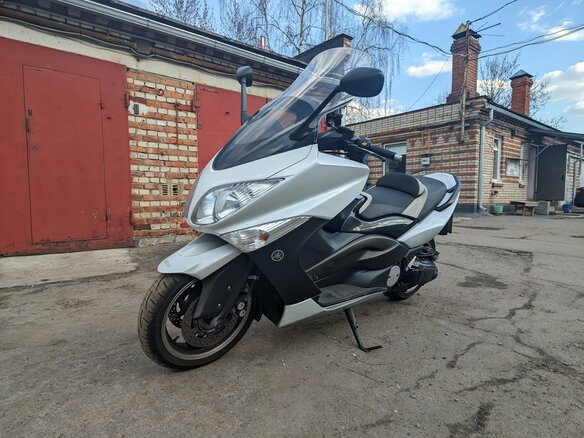 2010 Yamaha TMAX, белый, 450000 рублей - вид 1