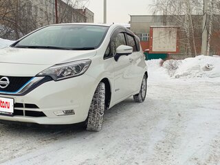 2020 Nissan Note e-Power II Рестайлинг, белый, 1550000 рублей, вид 5