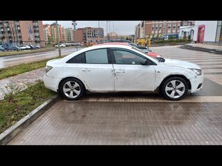 2012 Chevrolet Cruze I Рестайлинг, белый, 500000 рублей, вид 2