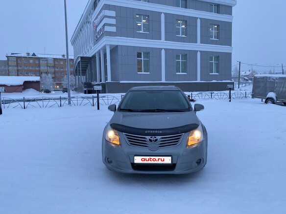 2010 Toyota Avensis III, серый, 1150000 рублей - вид 1