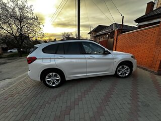 2019 BMW X1 18d xDrive II (F48), белый, 3450000 рублей, вид 1