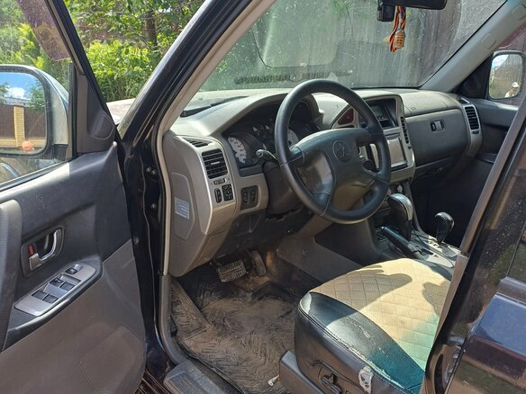 2005 Mitsubishi Pajero III Рестайлинг, чёрный - вид 7