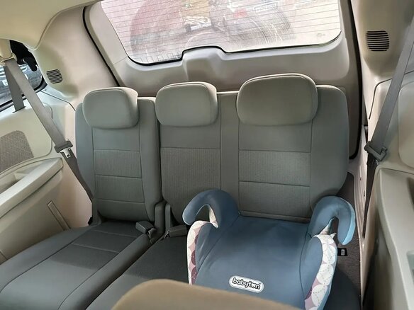 2007 Dodge Caravan Grand V, серебристый, 590000 рублей - вид 8