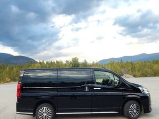 2021 Toyota HiAce H300, чёрный, 4990000 рублей, вид 2