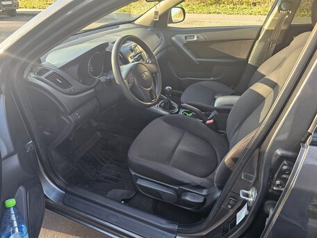 2012 Kia Cerato 6-speed II, серый, 870000 рублей, вид 5