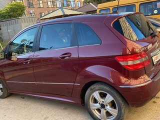 2010 Mercedes-Benz B-Класс 180 I (W245) Рестайлинг, красный, 900000 рублей, вид 1