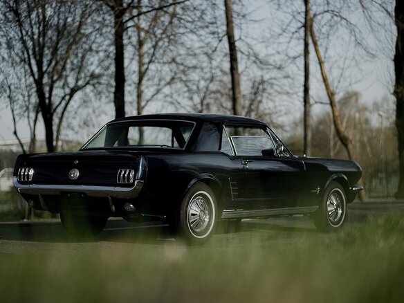 1966 Ford Mustang I, синий, 5300000 рублей - вид 5