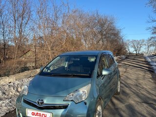 2012 Toyota Ractis II, зелёный, 850000 рублей, вид 1
