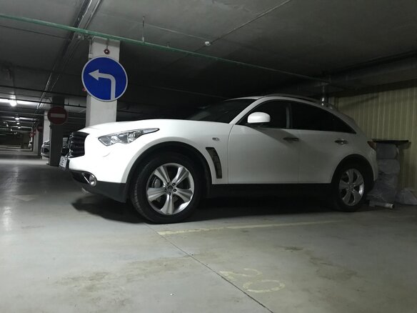 2013 Infiniti FX30d II (S51) Рестайлинг, белый, 2800000 рублей - вид 7