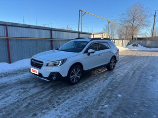2020 Subaru Outback V Рестайлинг, белый, 3250000 рублей, вид 1