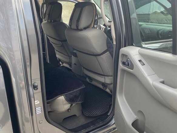 2018 Nissan Frontier Crew Cab Long II Рестайлинг, серый, 3500000 рублей - вид 8