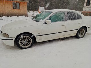 1998 BMW 5 серии 525d IV (E39), белый, 450000 рублей, вид 4