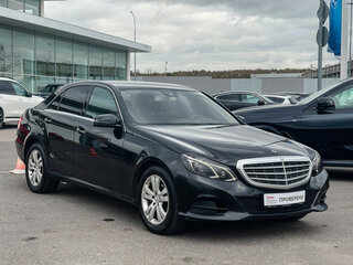 2013 Mercedes-Benz E-Класс 200 IV (W212, S212, C207) Рестайлинг, чёрный, 1890000 рублей, вид 3