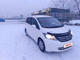 2010 Honda Freed I, белый, 1250000 рублей, вид 5