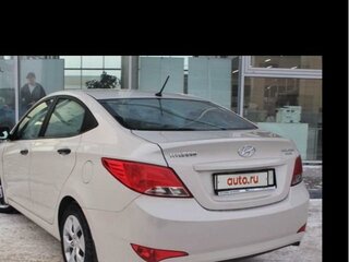 2015 Hyundai Solaris I Рестайлинг, бежевый, 815000 рублей, вид 2