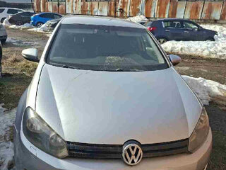2011 Volkswagen Golf VI, серебристый, 450000 рублей, вид 3