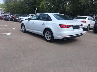2019 Audi A4 V (B9), белый, 2500000 рублей, вид 4