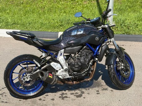 2016 Yamaha MT-07 (FZ-07), серый, 579000 рублей, вид 3