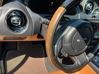 2016 Jaguar XJ Long IV (X351) Рестайлинг, серый, 2700000 рублей, вид 4