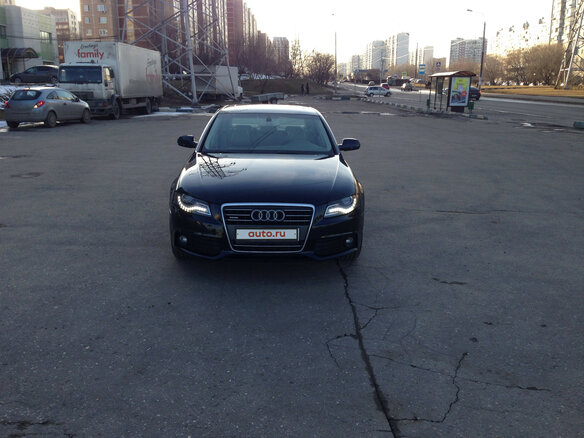 2010 Audi A4 6-speed IV (B8), синий - вид 2