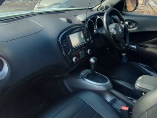 2010 Nissan Juke I, белый, 1300000 рублей, вид 5
