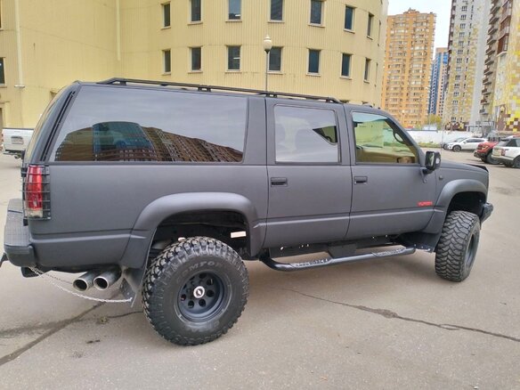 1995 GMC Yukon I (GMT400), чёрный, 4580000 рублей - вид 5