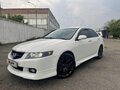 2002 Honda Accord VII, белый, 850000 рублей