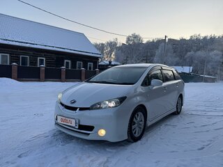 2011 Toyota Wish II, белый, 1399000 рублей, вид 3