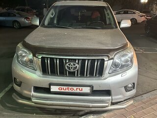 2011 Toyota Land Cruiser Prado 150 Series, серебристый, 3000000 рублей, вид 1