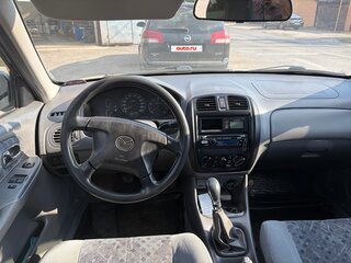 2000 Mazda 323 VI (BJ), бежевый, 250000 рублей, вид 5