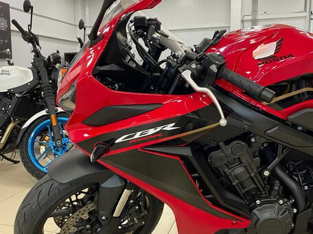 2024 Honda CBR 650R, красный, 1280000 рублей, вид 5