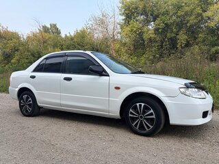 2001 Mazda Familia VIII (BJ), белый, 245000 рублей, вид 5